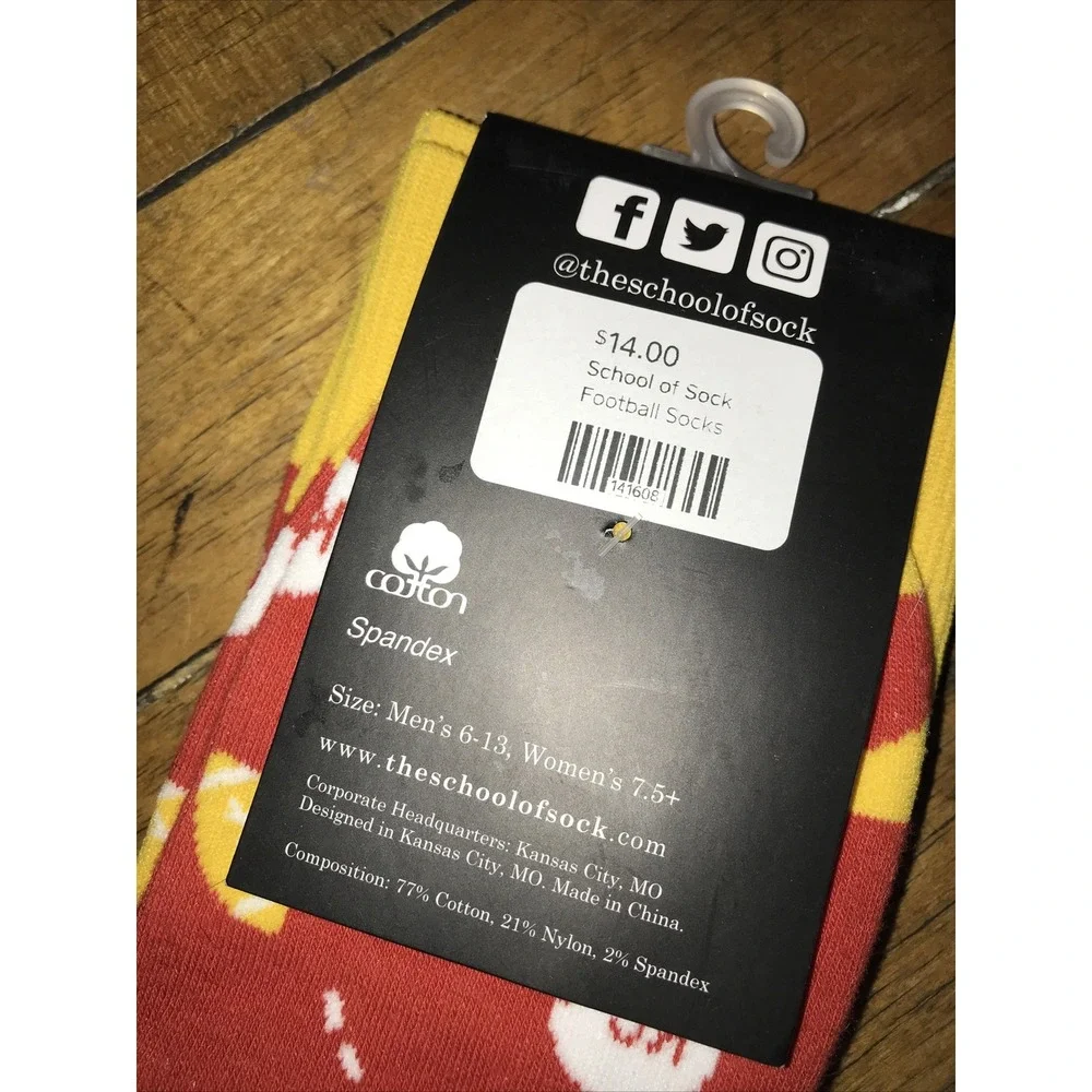 KC15‎ School Of Socks New Size Medium